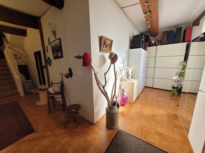 Image No.15-4 Bed House for sale