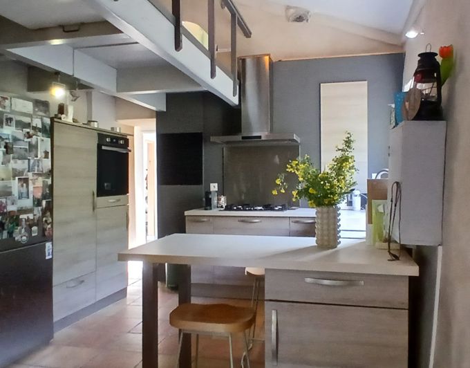 Image No.17-2 Bed House for sale