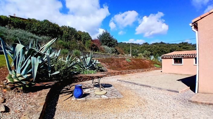 Image No.9-Propriété de 4 chambres à vendre à Languedoc-Roussillon