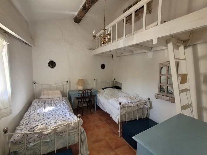 Image No.13-3 Bed House for sale