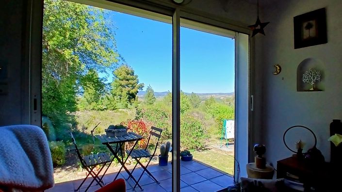 Image No.28-4 Bed Property for sale