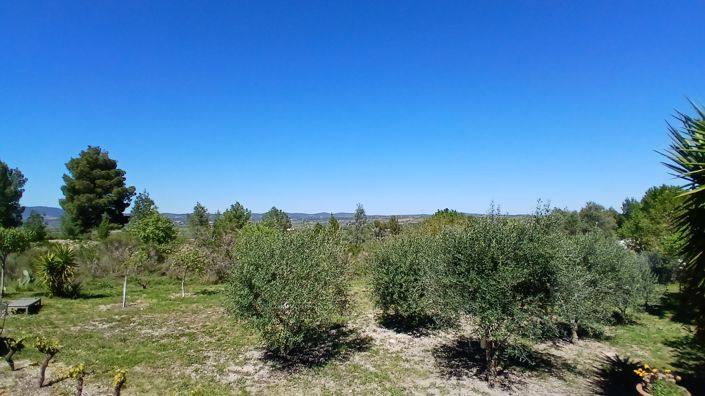 Image No.6-4 Bed Property for sale