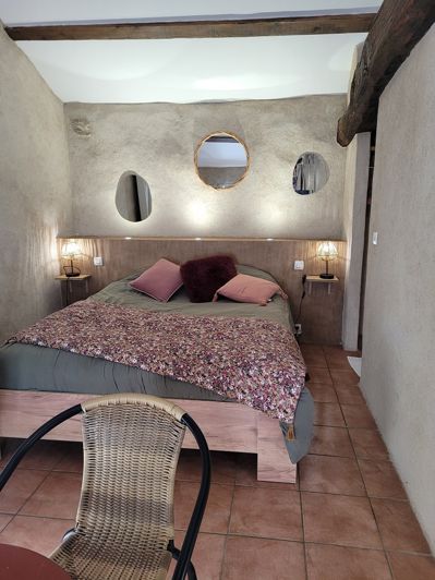 Image No.22-8 Bed House for sale