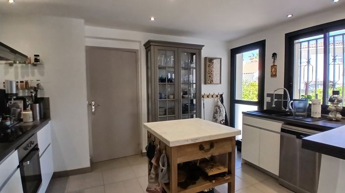 Image No.23-Propriété de 5 chambres à vendre à Béziers