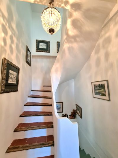 Image No.15-4 Bed House for sale