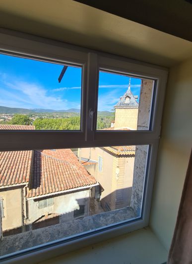 Image No.18-4 Bed House for sale