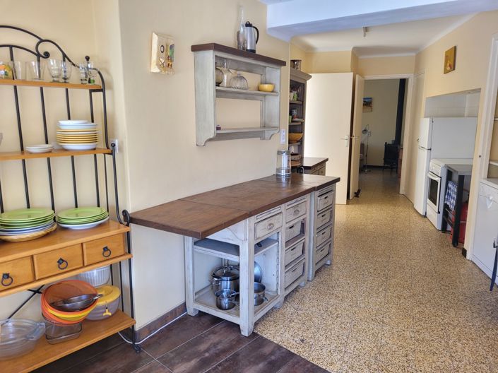 Image No.8-3 Bed House for sale