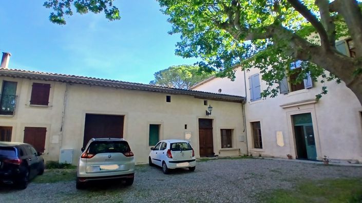 Image No.18-9 Bed Property for sale