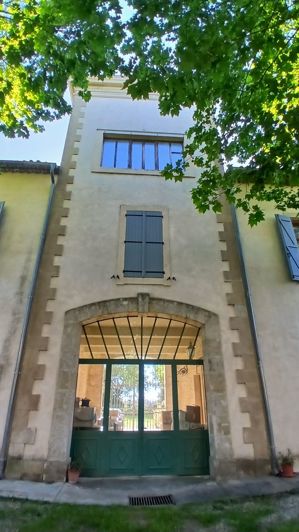 Image No.16-9 Bed Property for sale