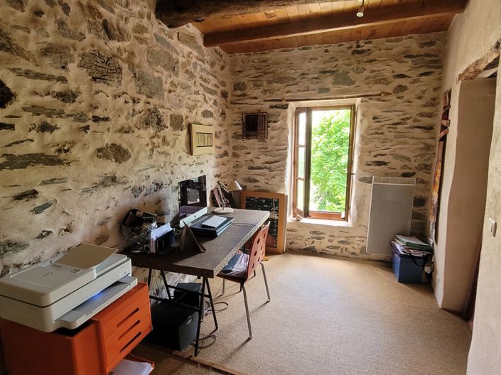 Image No.22-4 Bed House for sale