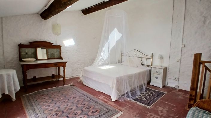 Image No.15-2 Bed House for sale