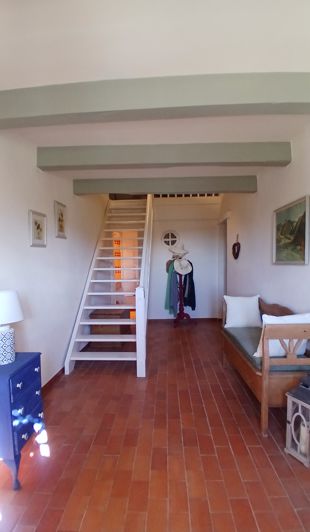 Image No.21-5 Bed Property for sale