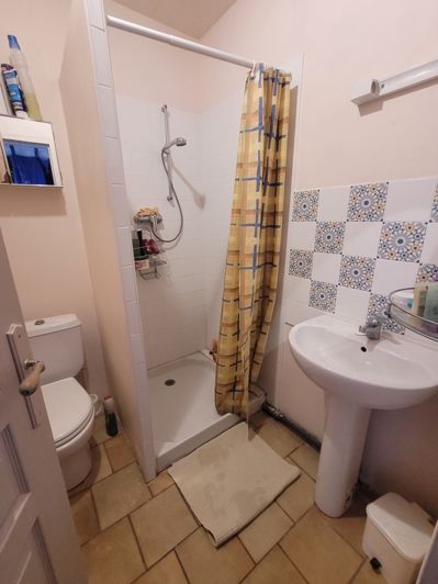 Image No.10-3 Bed House for sale