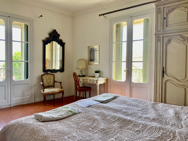 Image No.14-7 Bed House for sale