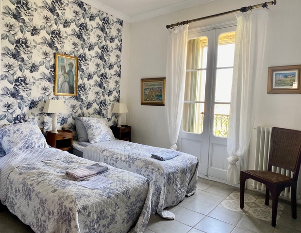 Image No.15-7 Bed House for sale