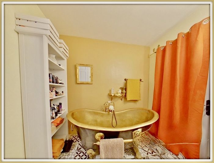 Image No.22-7 Bed House for sale