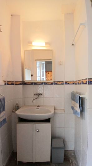 Image No.10-2 Bed House for sale