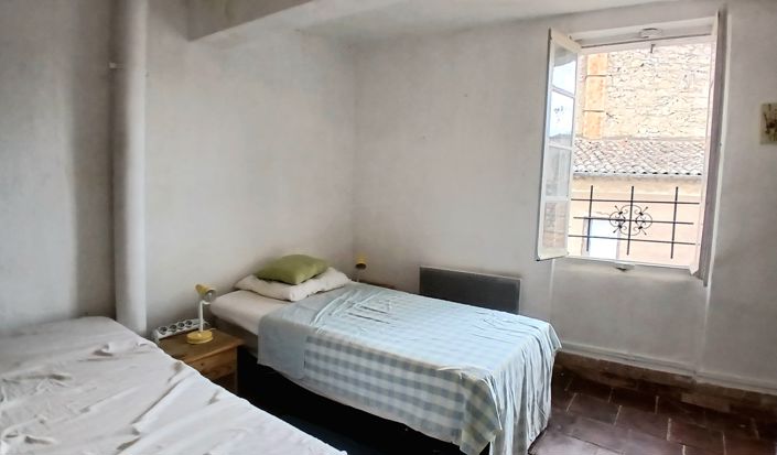 Image No.15-2 Bed House for sale