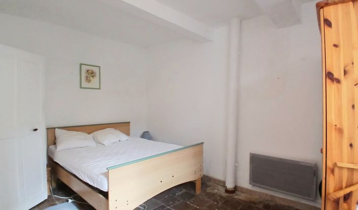 Image No.9-2 Bed House for sale