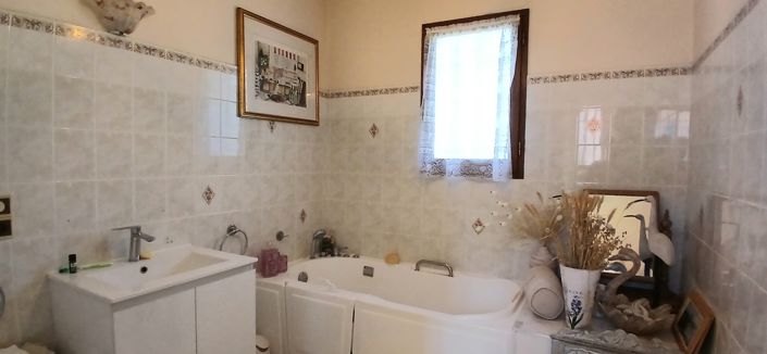 Image No.22-Propriété de 3 chambres à vendre à Bize-Minervois