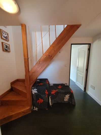 Image No.14-3 Bed House for sale