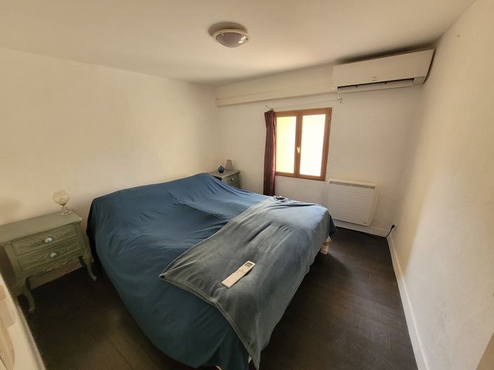 Image No.15-3 Bed House for sale