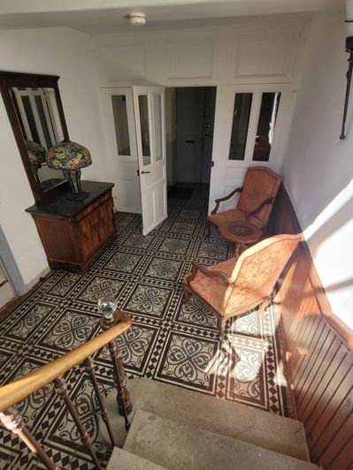 Image No.4-7 Bed House for sale