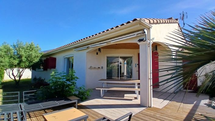 Image No.9-4 Bed Property for sale