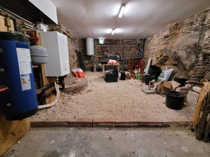 Image No.19-3 Bed House for sale