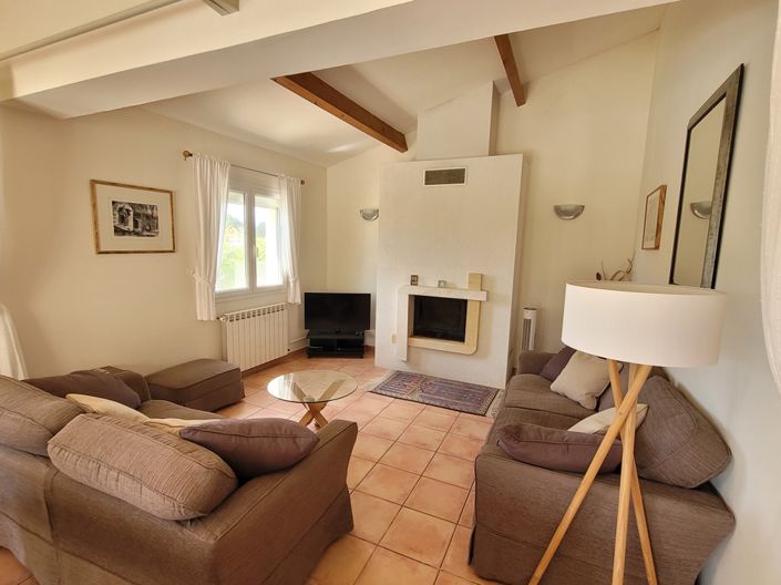Image No.8-4 Bed Property for sale