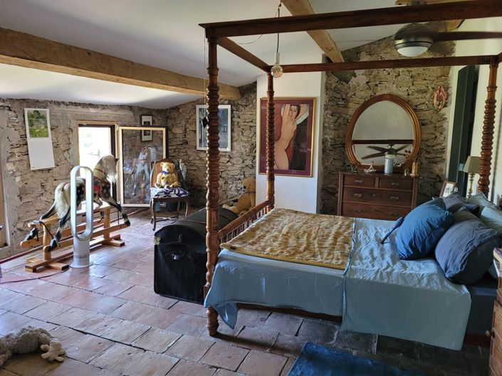 Image No.12-5 Bed House for sale