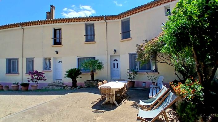 Image No.2-5 Bed House for sale