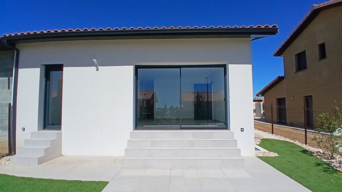 Image No.7-2 Bed House for sale