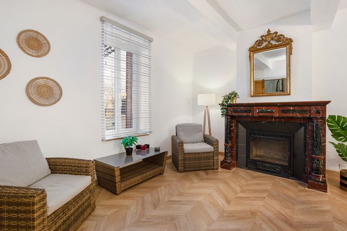 Image No.14-7 Bed House for sale