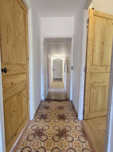 Image No.17-7 Bed House for sale