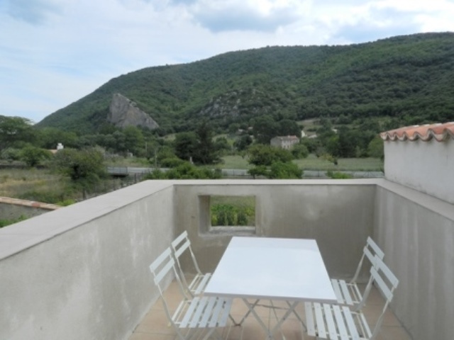 Image No.20-9 Bed House for sale