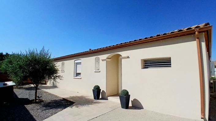 Image No.6-5 Bed Property for sale