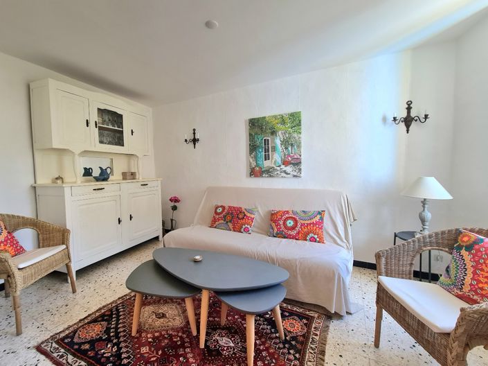 Image No.18-2 Bed House for sale