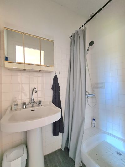 Image No.21-2 Bed House for sale