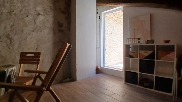Image No.27-2 Bed House for sale
