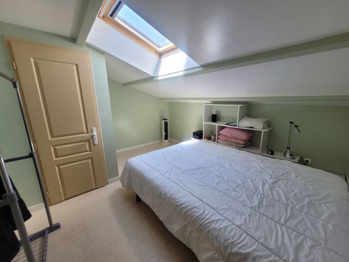 Image No.18-4 Bed Property for sale