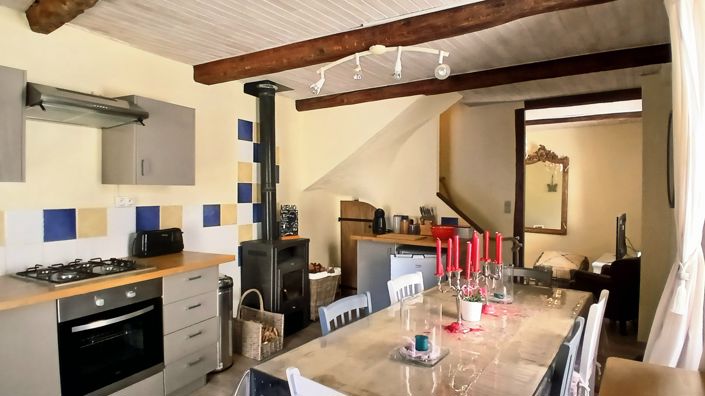 Image No.12-2 Bed House for sale