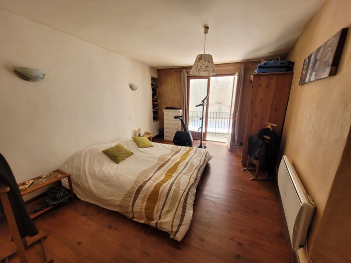 Image No.14-5 Bed House for sale