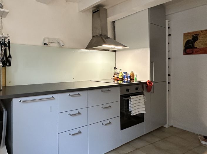 Image No.17-3 Bed House for sale