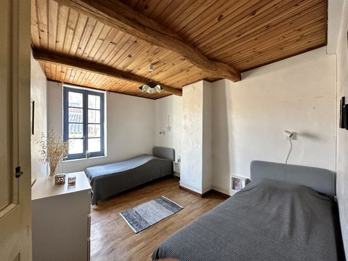 Image No.22-3 Bed House for sale