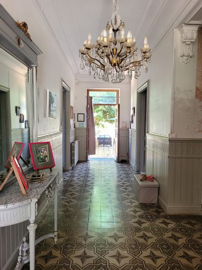 Image No.12-6 Bed House for sale