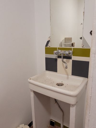 Image No.19-6 Bed House for sale
