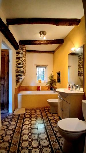 Image No.14-2 Bed House for sale