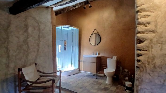 Image No.24-2 Bed House for sale