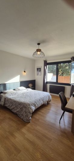 Image No.18-4 Bed Property for sale